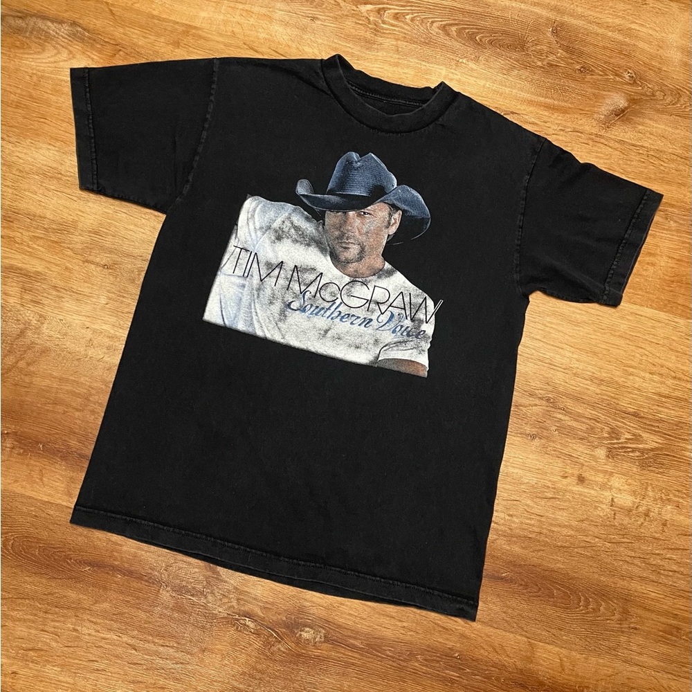 Concert‎ shirt
